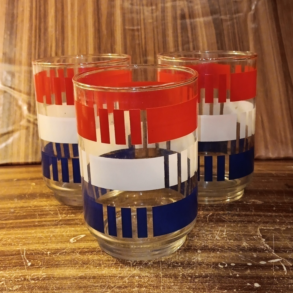 Vintage Libbey red white blue patriotic short tumblers lowball rocks barware